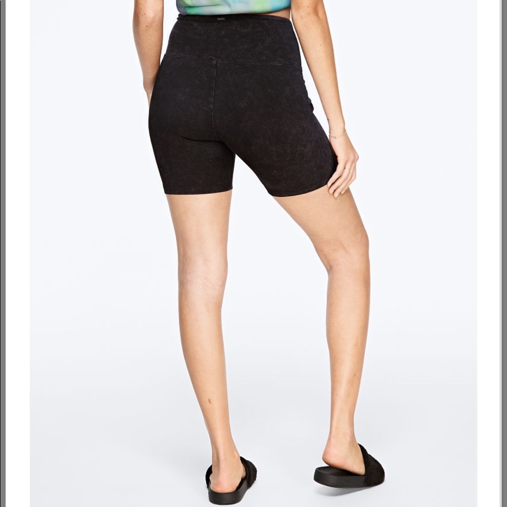 NWT women’s Bike shorts
